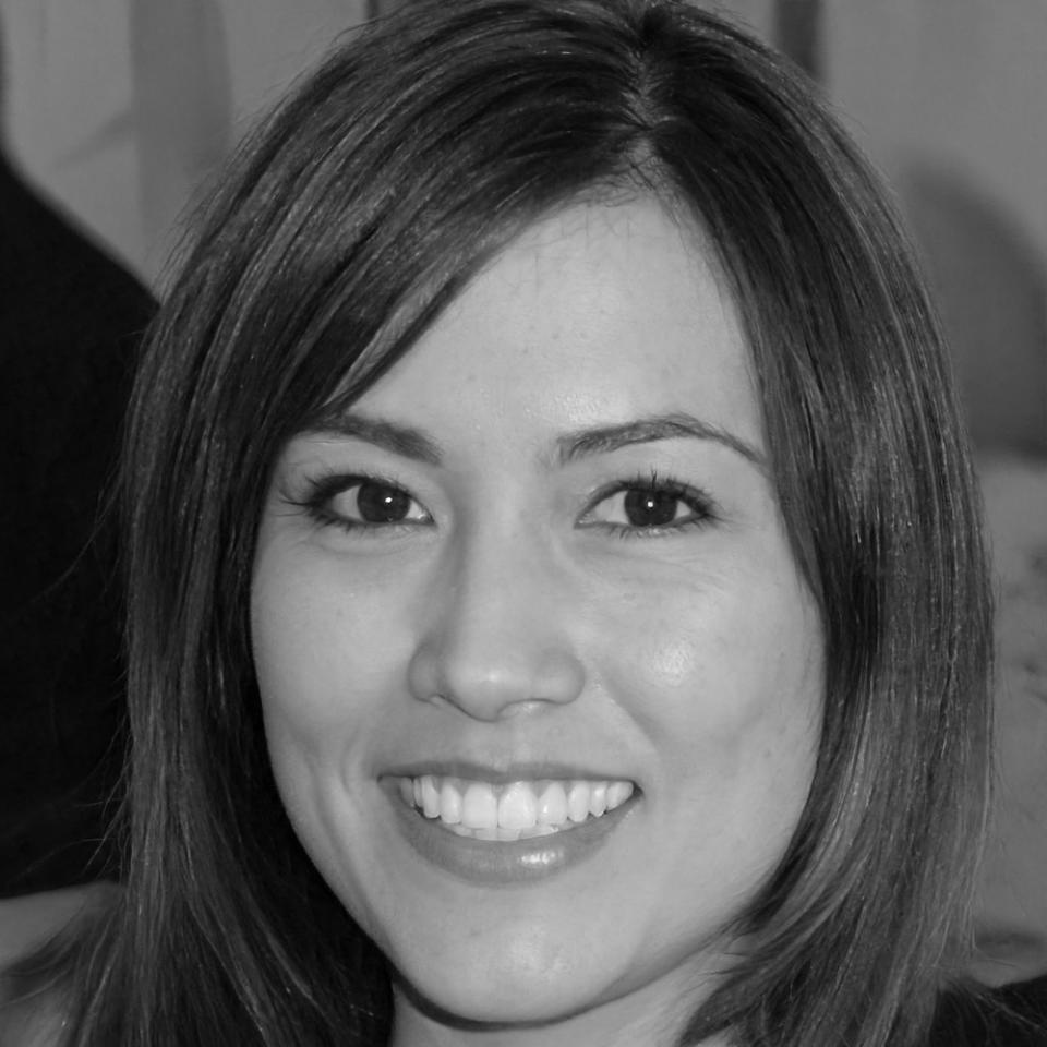 Sarah Mitchell - Certified Financial Planner